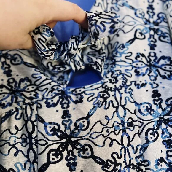 Taylor Blue & White Midi Dress | Flutter Sleeve | Coastal Chic | Size 2 - Picture 4 of 10